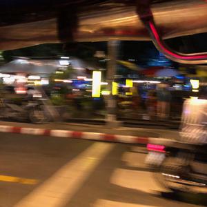 美女裸体被操在线观看
